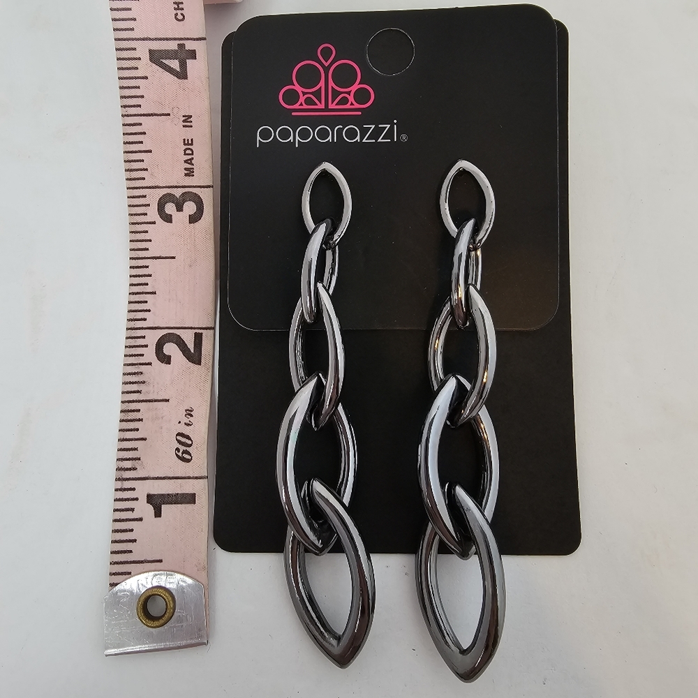 Earrings - Picture 4 of 4